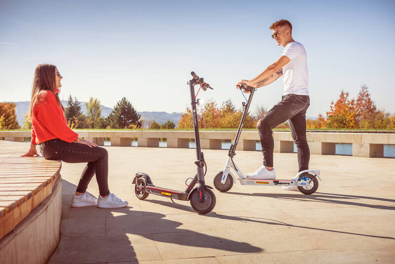 GoGEN VOYAGER ENERGY S611W bílá - Obrázek 7