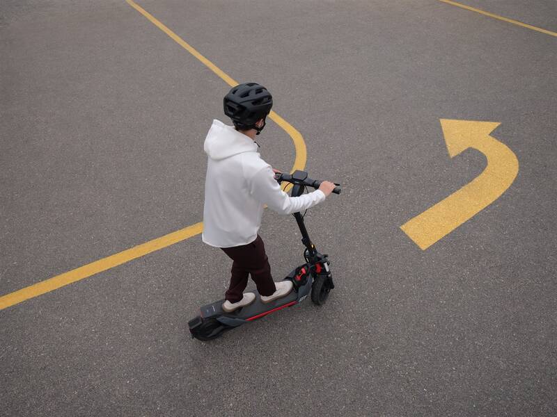 Segway ZT3 Pro E antracitová - Obrázek 26