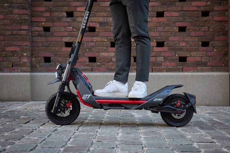 Segway ZT3 Pro E antracitová - Obrázek 27