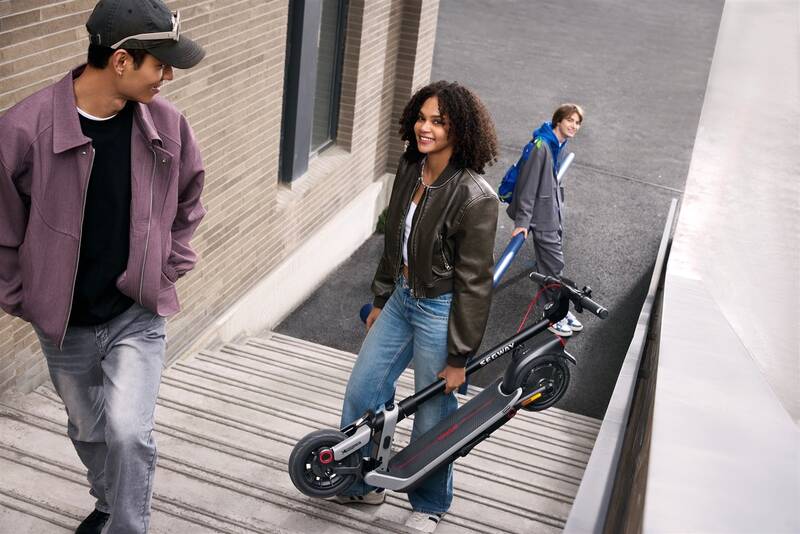 Segway eKickscooter Ninebot E3 Pro E antracitová - Obrázek 20