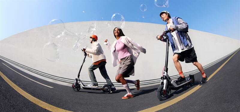 Segway eKickscooter Ninebot E3 Pro E antracitová - Obrázek 22